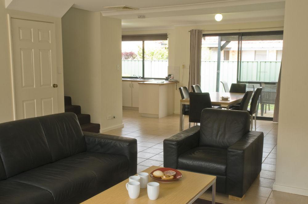Country Comfort Perth Dış mekan fotoğraf