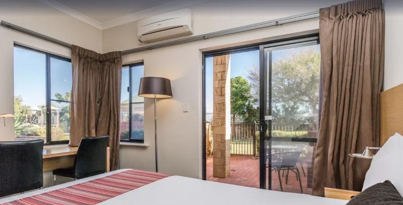 Country Comfort Perth Dış mekan fotoğraf